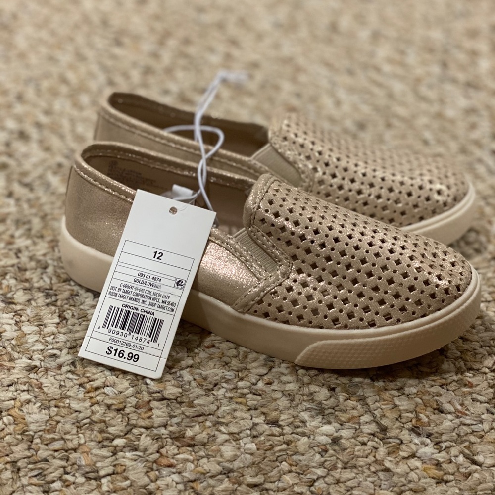 Toddler 12 girls slip ons
